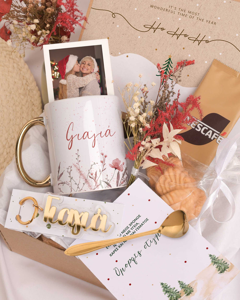 Pink Flowers - Christmas Gold Gift Box - GOTShirts